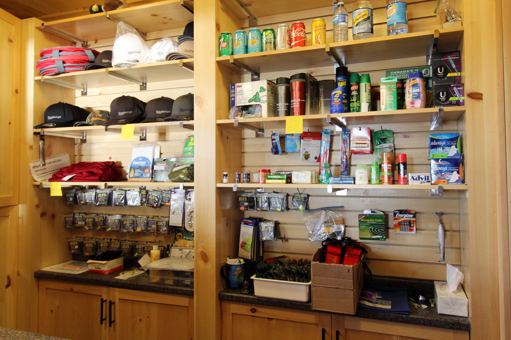 Sasa-Ginni-Gak Lodge Store